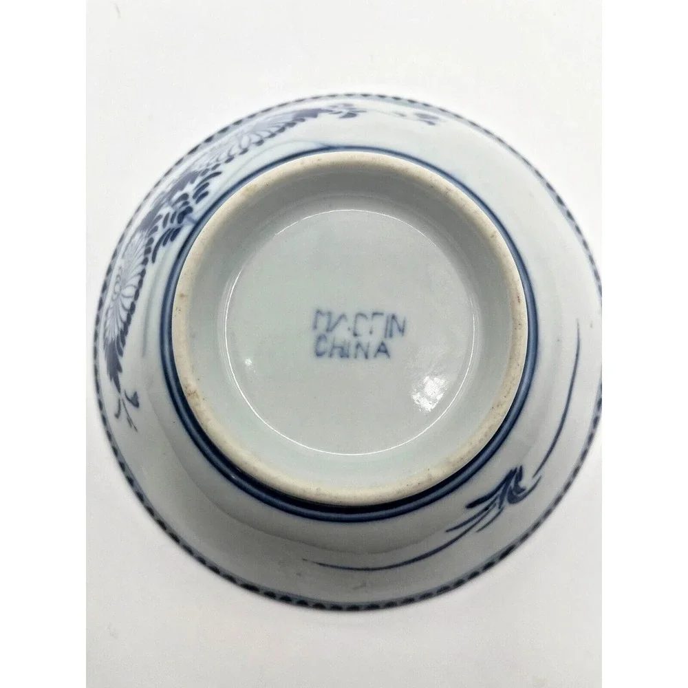 Chinese Jingdezhen Porcelain Blue and White rice‎ bowl 2